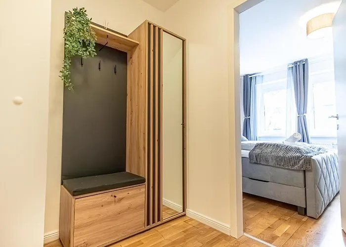 Modern 1br & 1lr With Balcony 9-min To Center Bécs